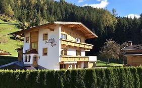 Holiday Home Zeller By Interhome